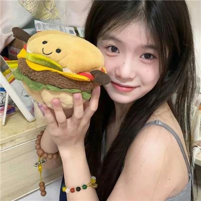 她的盛焰海报